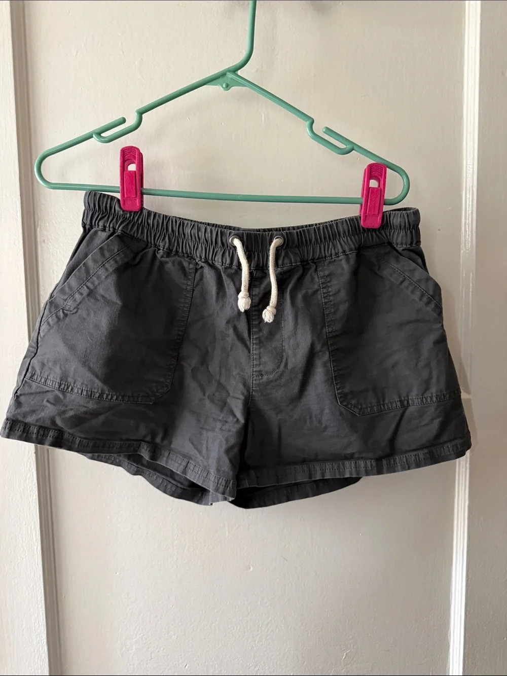Pact Organic Cotton Women's Charcoal Drawstring Casual Shorts - Picture 1 of 6